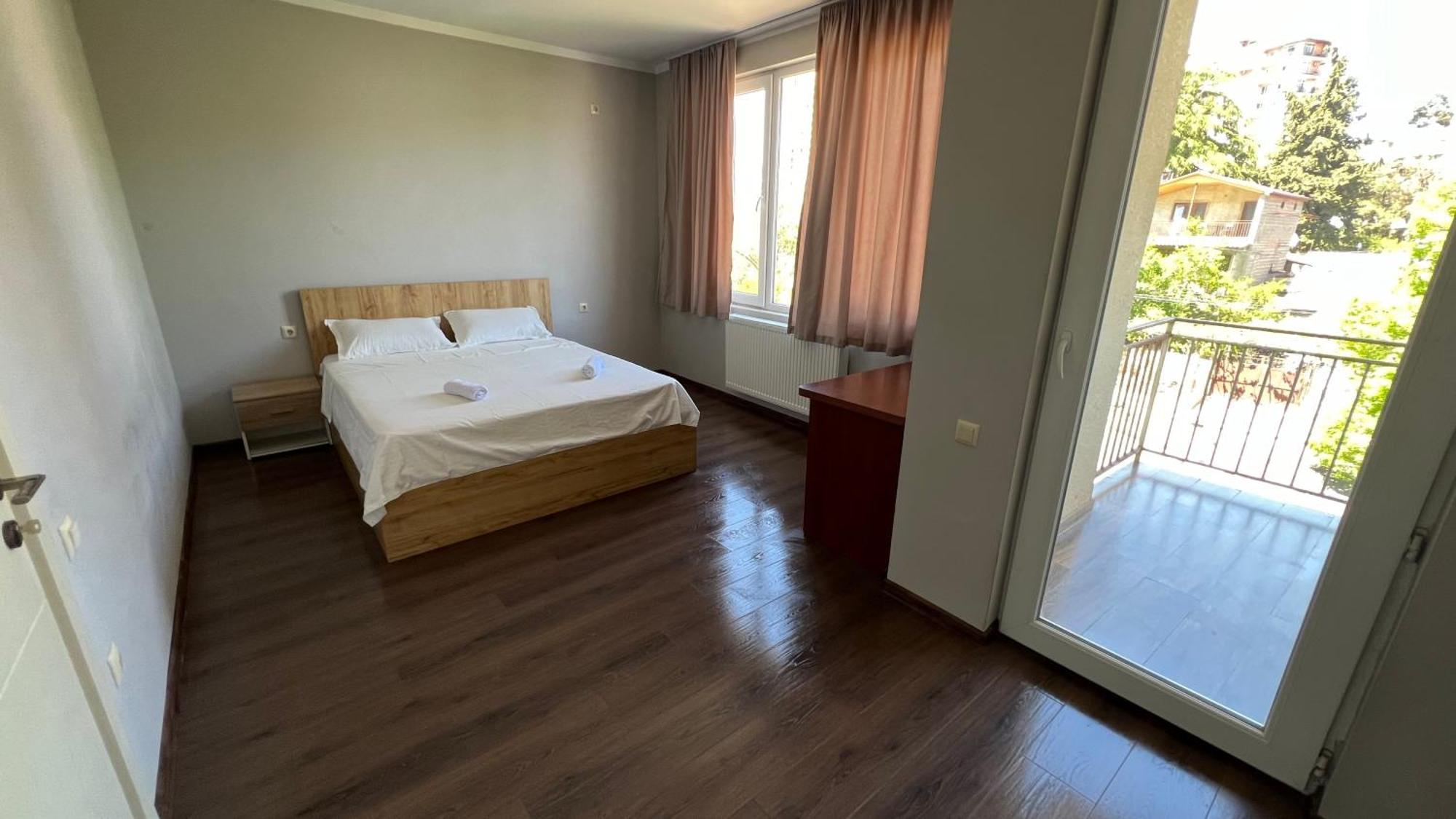 Garden House Tbilisi 호텔 외부 사진